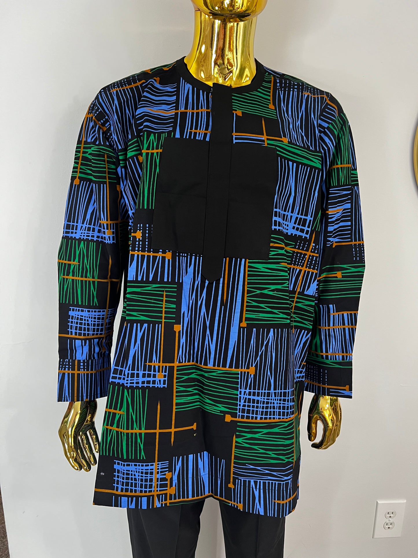 Kola Ankara African men’s shirt in long sleeve