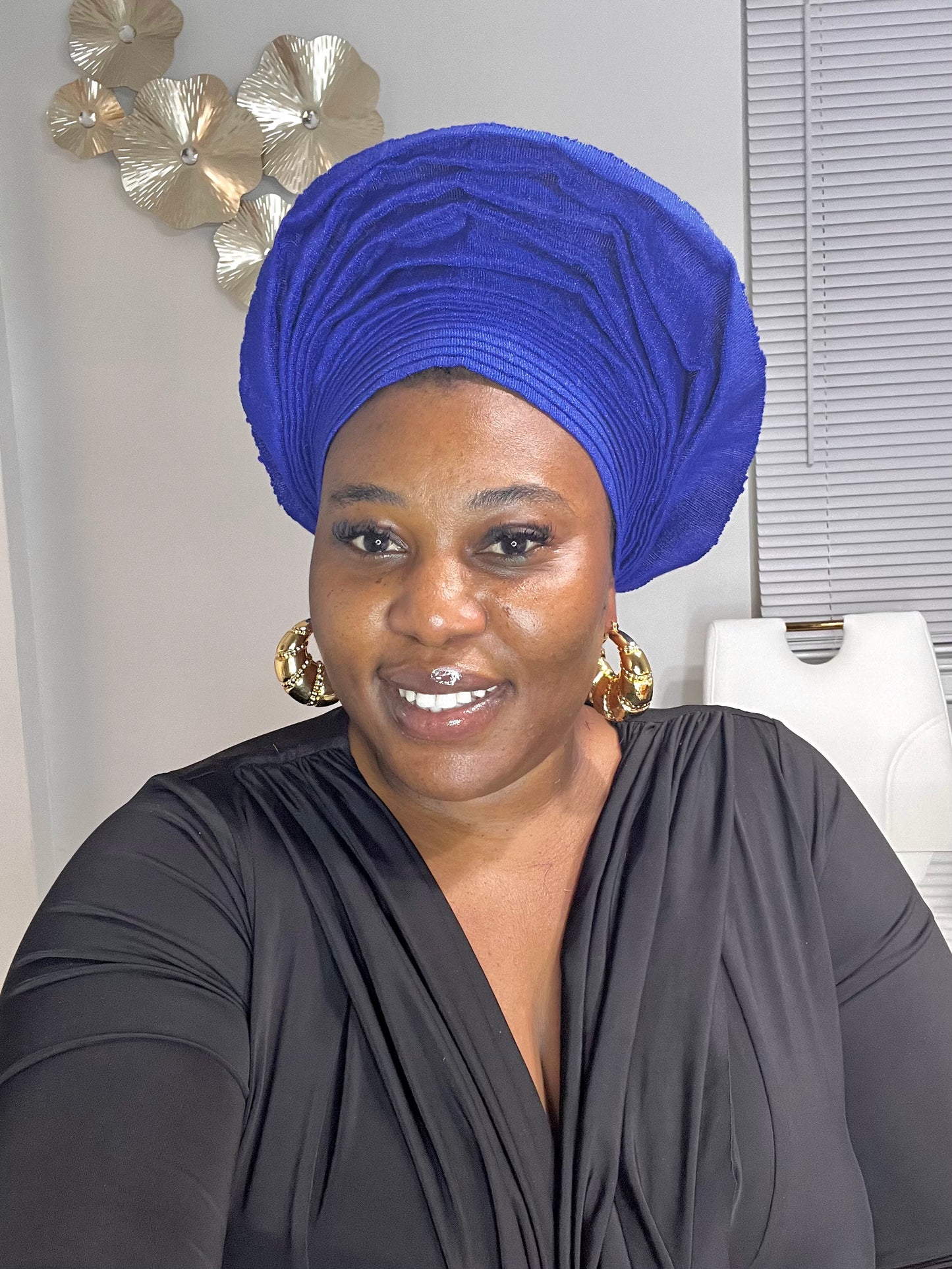 Pre-made Blue Aso oke Headtie / Auto gele round