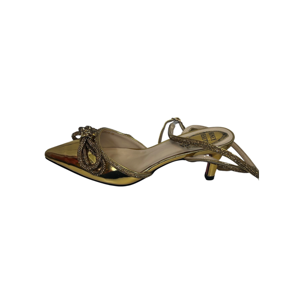 Gold women fashion shoe