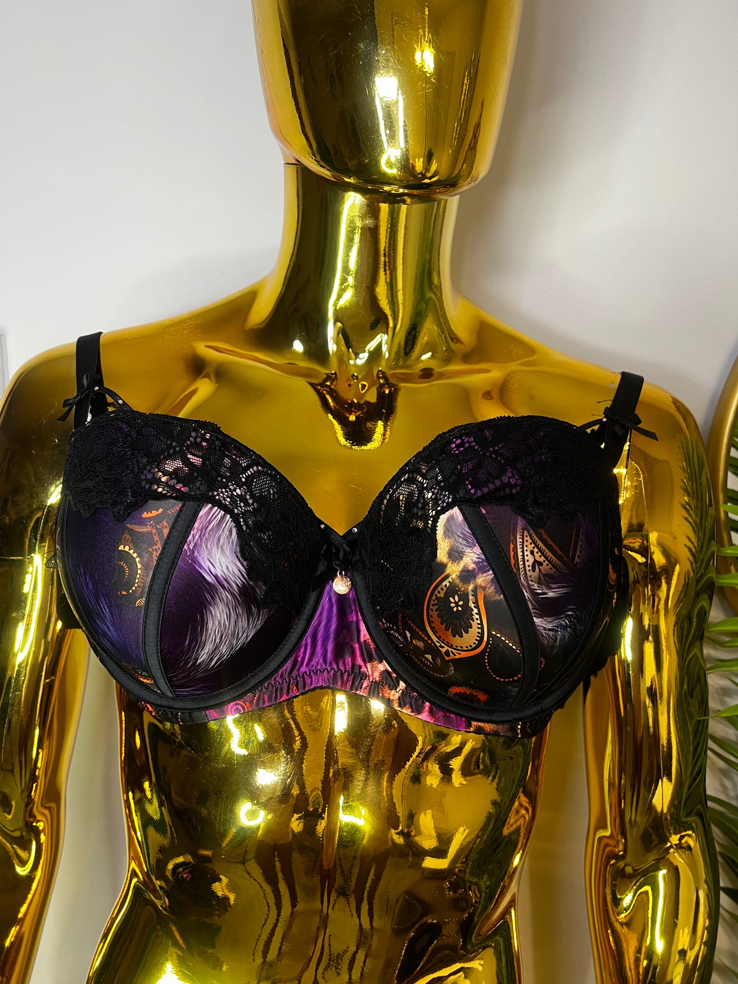 Double padded push up bra