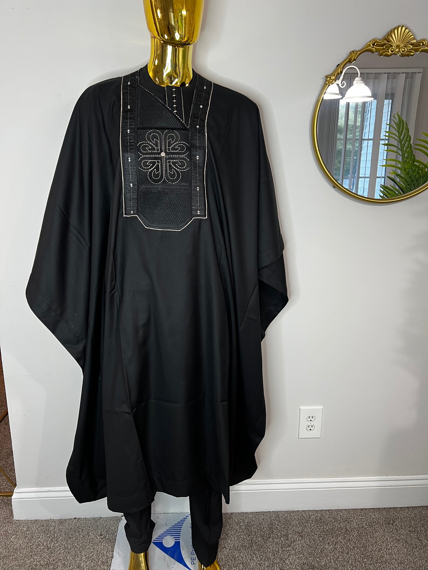 R&R African men 3pcs set (pant ,shirt & Agbada) outfit in black with Embroidery