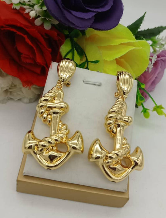 Non tarnish 18k Earrings