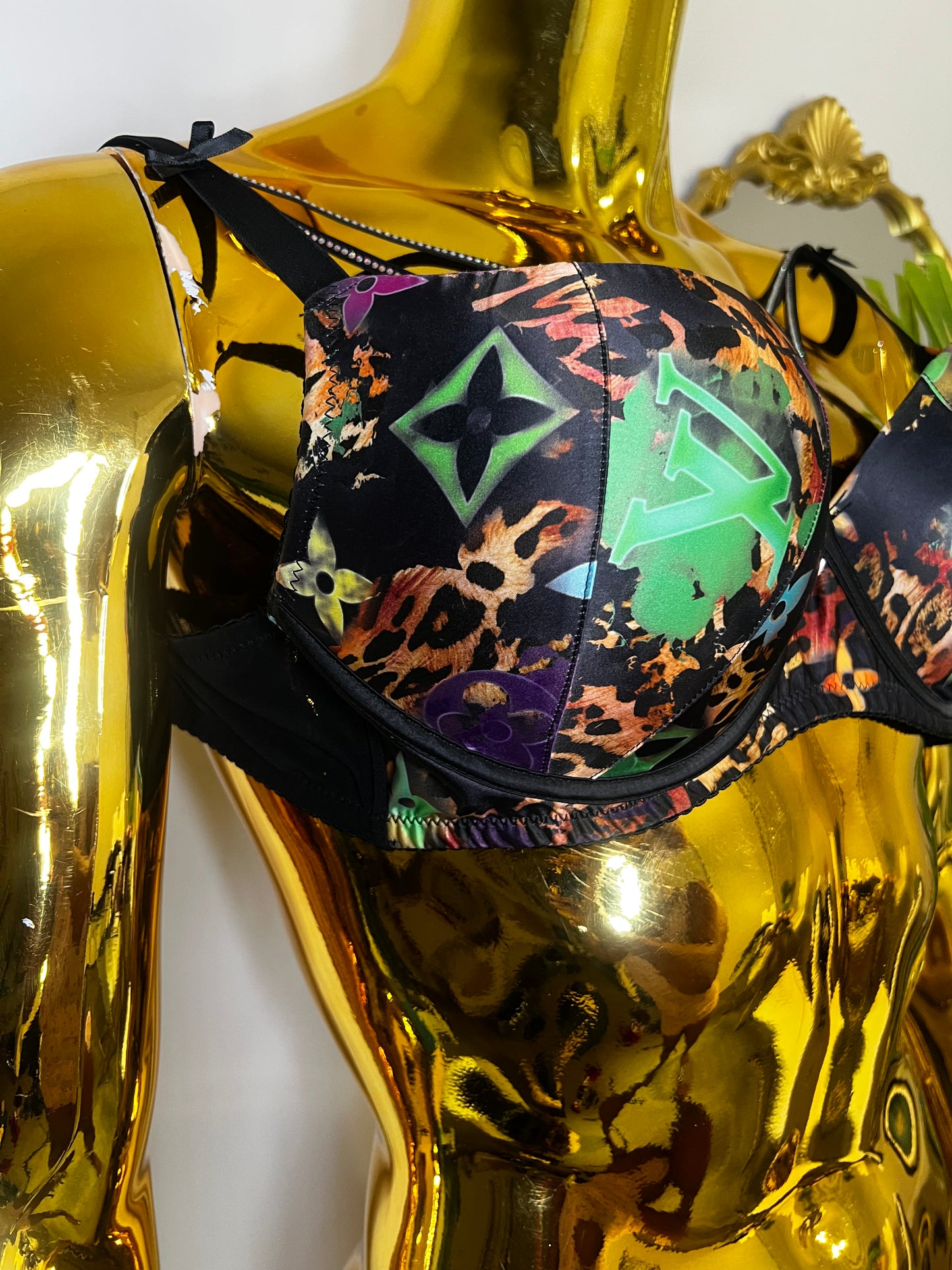 Double padded push up bra