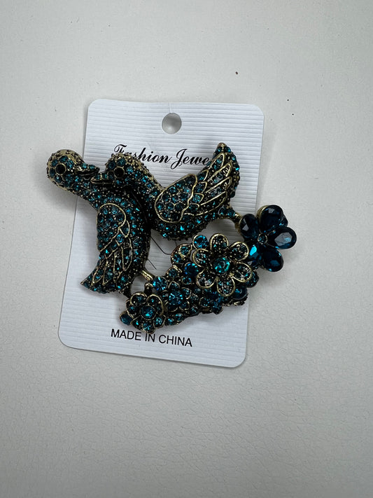 BROOCH- Exquisite Rhinestone bird pin Brooch for women
