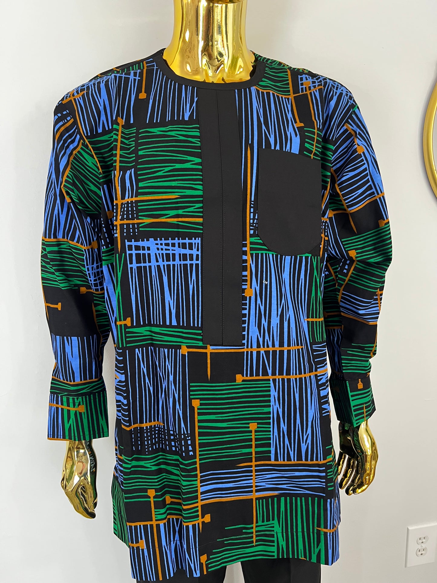 Kola Ankara African men’s shirt in long sleeve