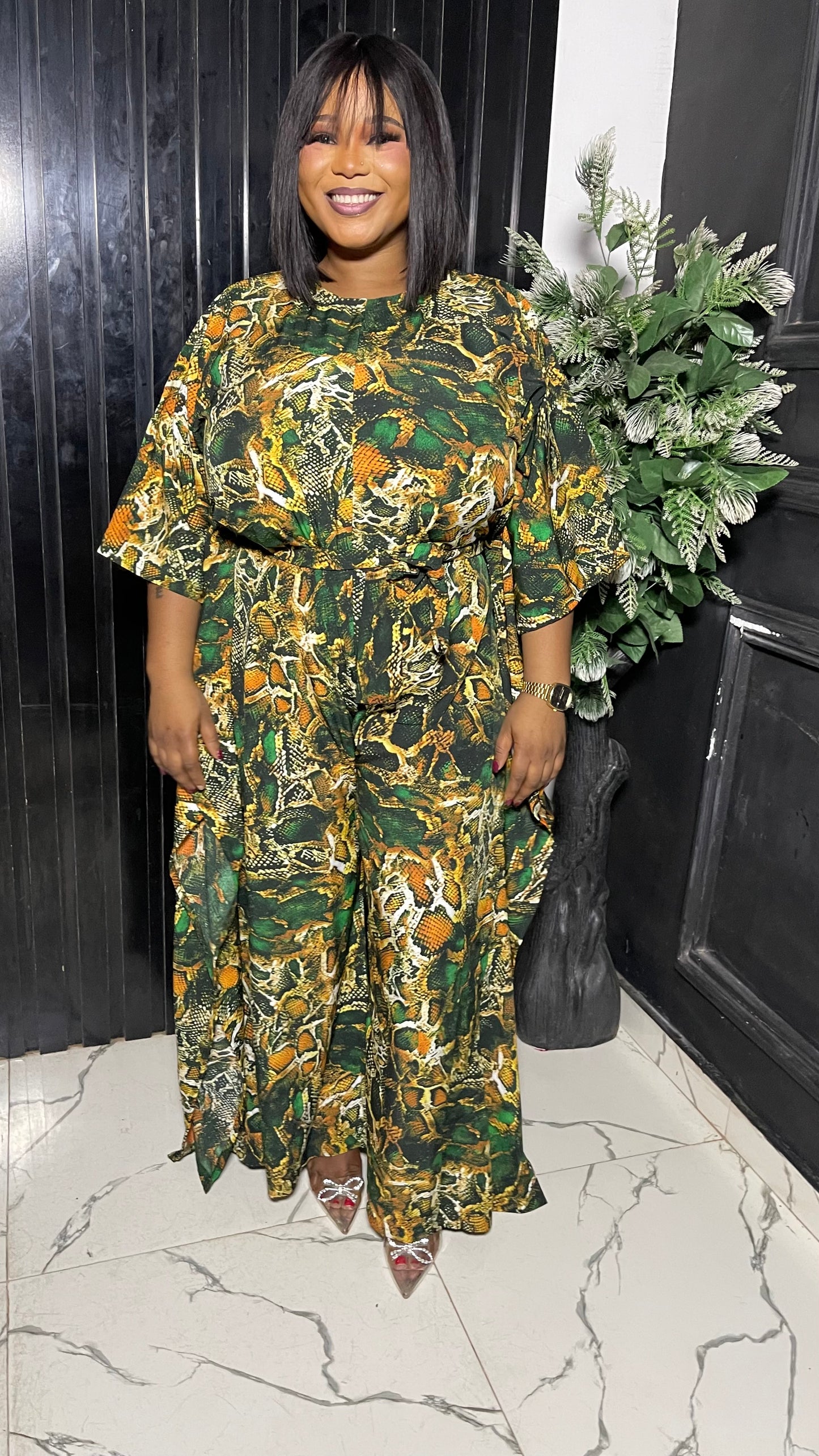 Crepe material free size jumpsuit with belt Slightly stretch